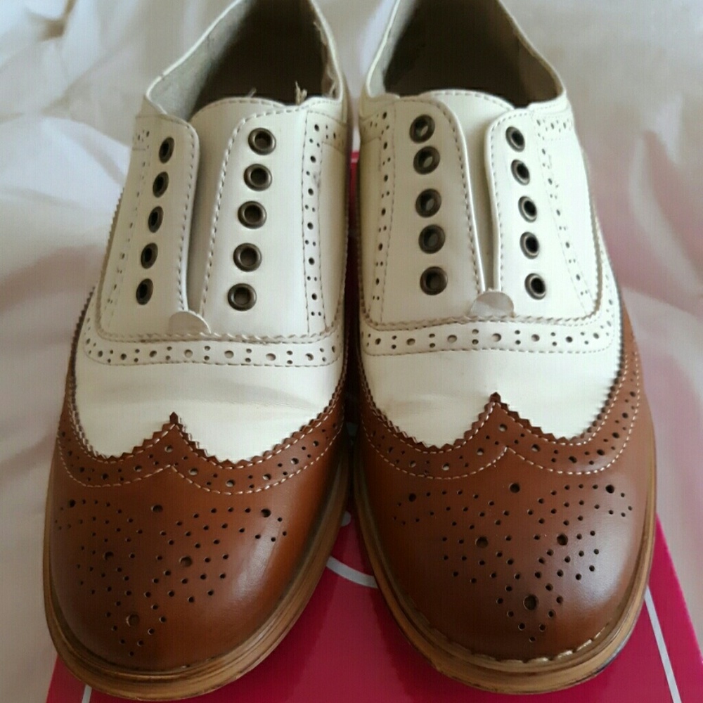 Oxford shoes